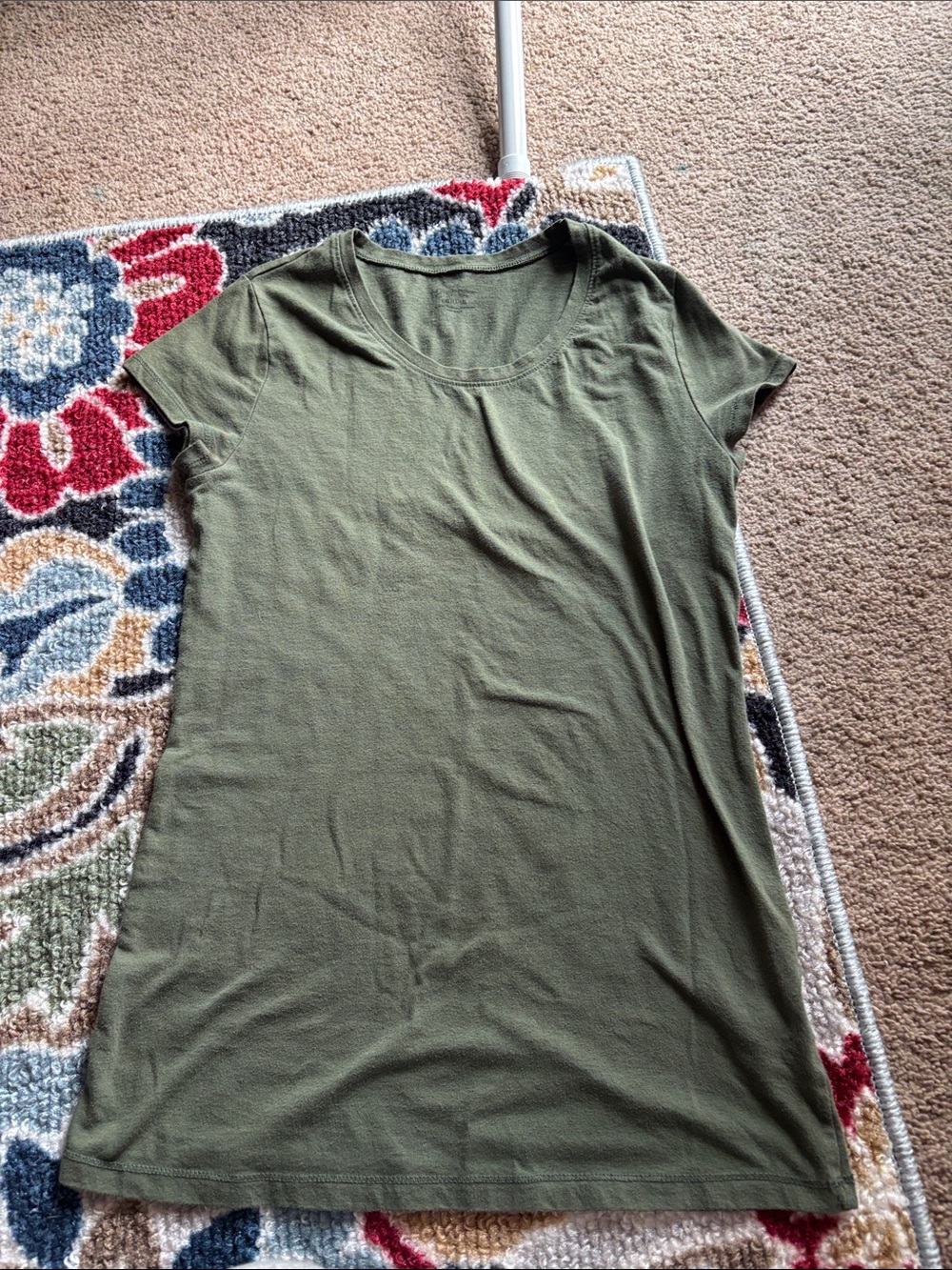 Women’s Olive Green Scoop Neck Tee